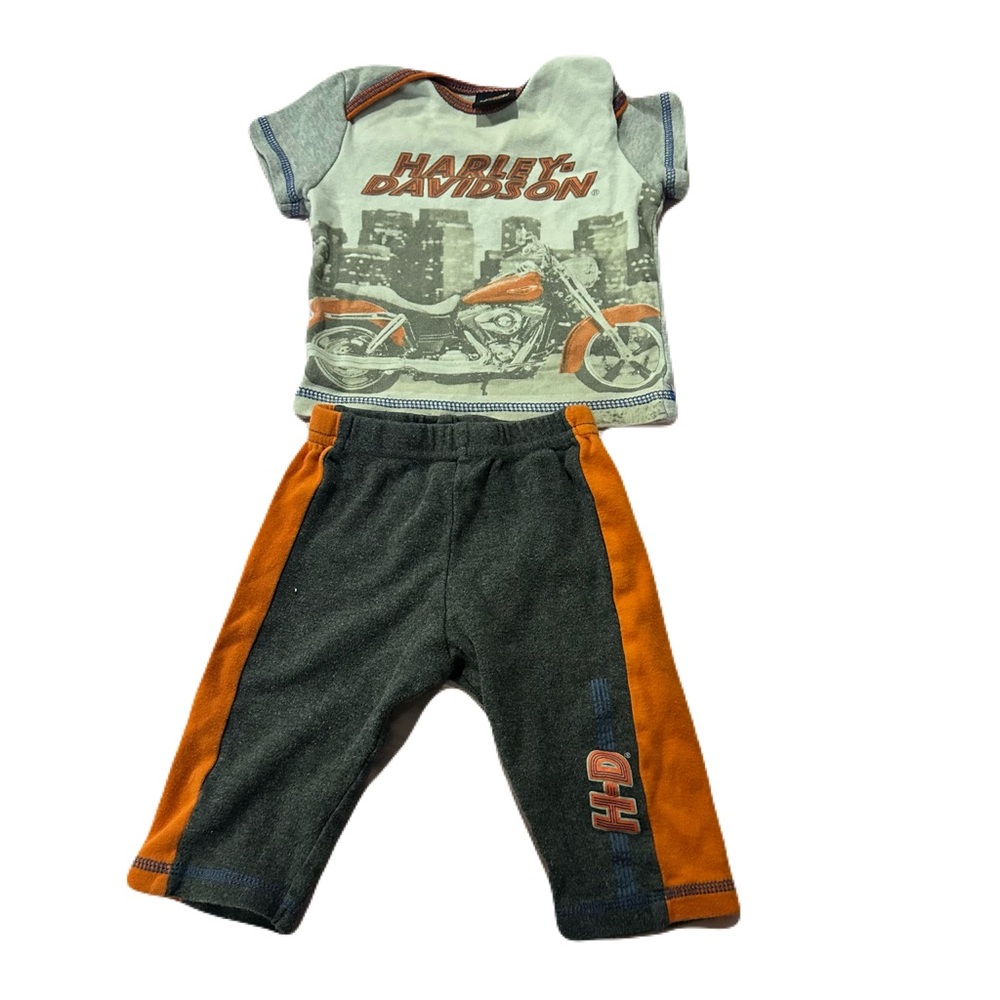 Size 3-6 M 90s Vintage Harley-Davidson bundle T shirt and track pants